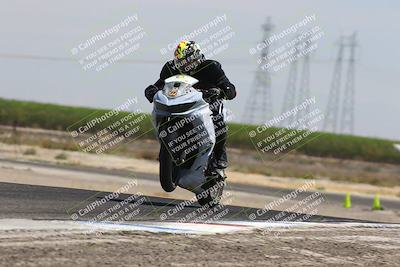 media/Aug-03-2025-TrackDaz (Sun) [[bf4a71acf9]]/A Group/12pm (Wheelie Bump)/